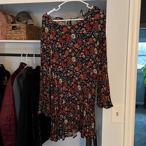 AE Floral Mini Dress - Large